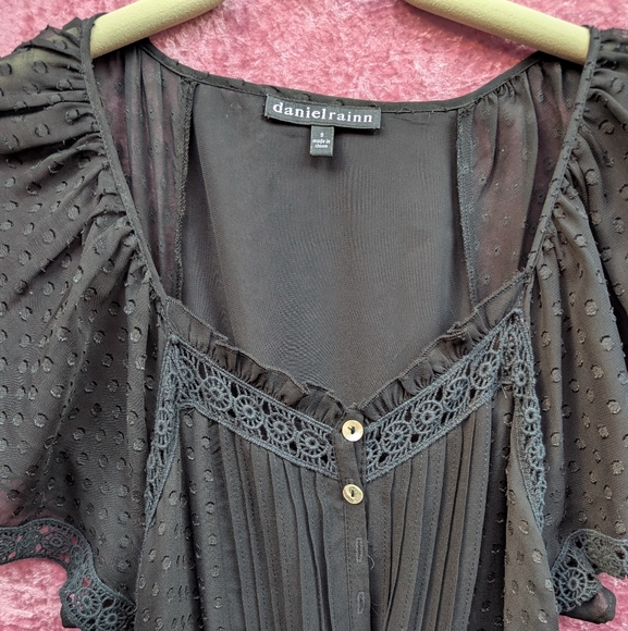 Long black flowy dress - Picture 1 of 6